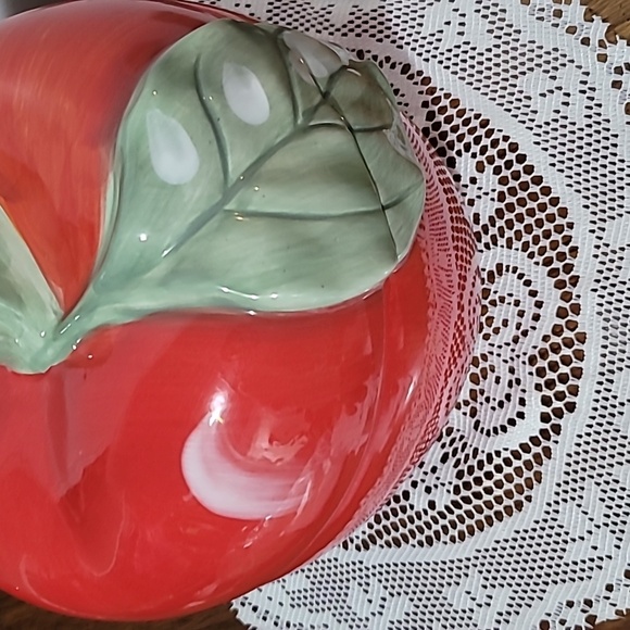 HOME Vintage Red Apple Ceramic Cookie Jar - Picture 2 of 10